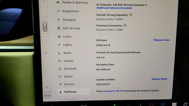 2023 Tesla Model X AWD w/ Cream Premium Interior - 23065248 - 16