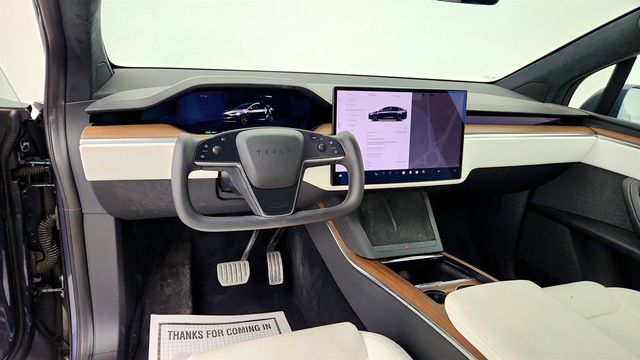 2023 Tesla Model X AWD w/ Cream Premium Seat Trim & Yoke Steering Wheel - 23026287 - 11