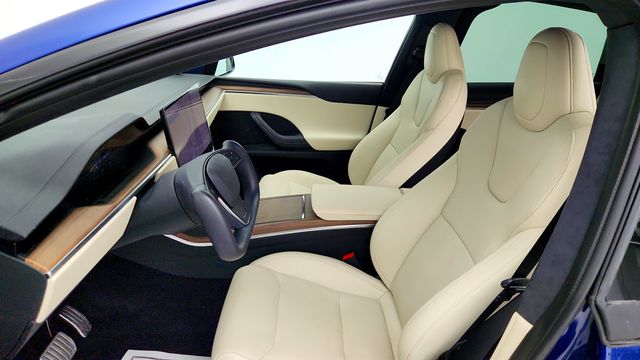 2023 Tesla Model X AWD w/ Full Self Driving, 22'' Wheels & Cream Premium Interior - 23017518 - 23