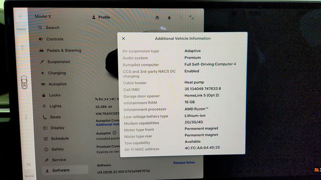 2023 Tesla Model X AWD with 22'' Turbine Wheels and Yoke Steering Wheel - 22967996 - 13