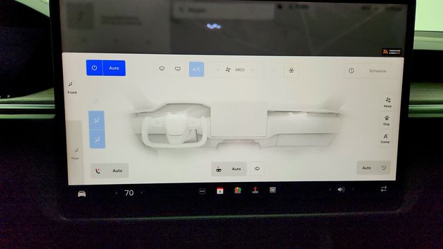 2023 Tesla Model X AWD with 22'' Turbine Wheels and Yoke Steering Wheel - 22967996 - 21