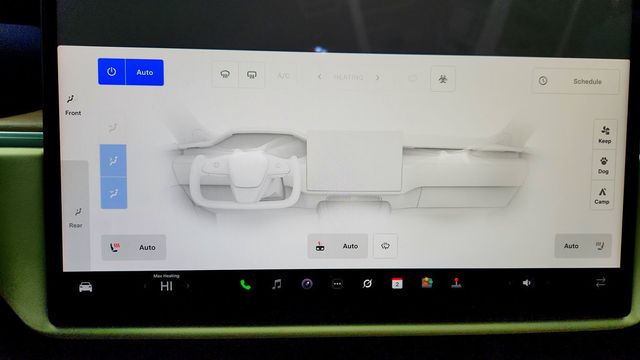 2023 Tesla Model X AWD with Cream Premium Interior and Yoke Steering Wheel - 22966715 - 18