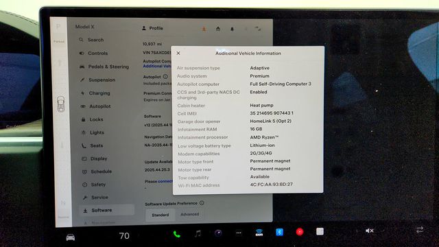 2023 Tesla Model X AWD with Yoke Steering Wheel - 22964404 - 13