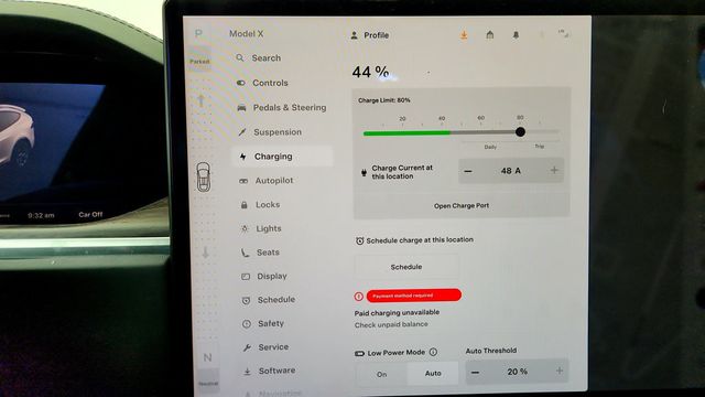 2023 Tesla Model X AWD with Yoke Steering Wheel - 22964404 - 17