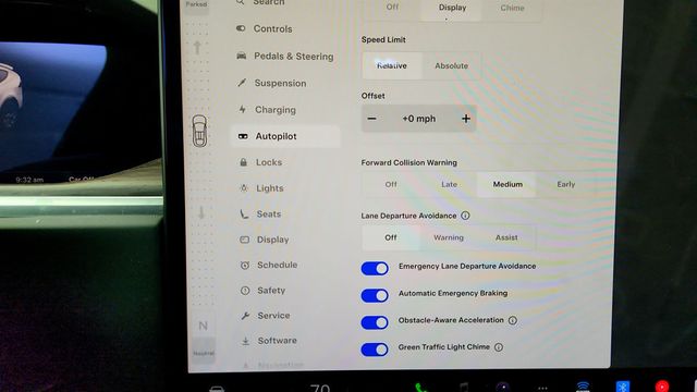 2023 Tesla Model X AWD with Yoke Steering Wheel - 22964404 - 19