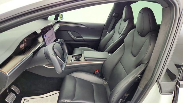 2023 Tesla Model X AWD with Yoke Steering Wheel - 22964404 - 21