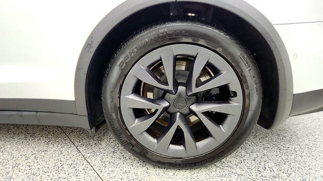 2023 Tesla Model X AWD with Yoke Steering Wheel - 22964404 - 8