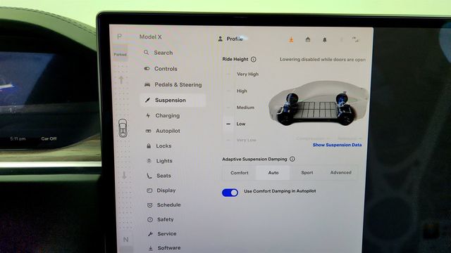 2023 Tesla Model X AWD with Yoke Steering Wheel - 23013180 - 17