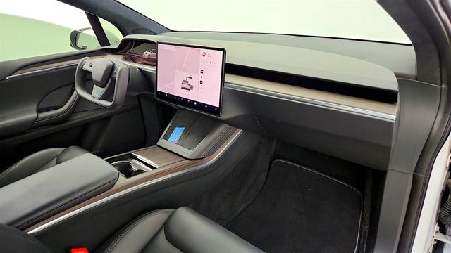 2023 Tesla Model X AWD w/ Yoke Steering Wheel - 23074994 - 27