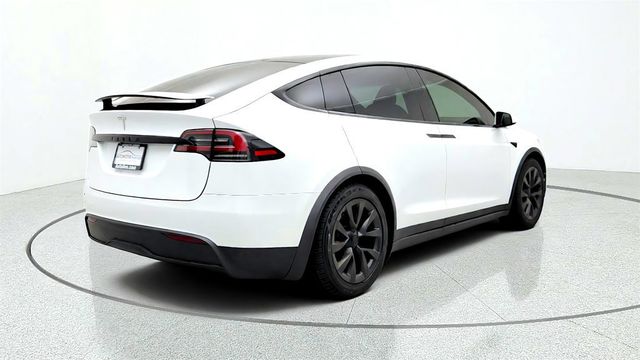 2023 Tesla Model X AWD w/ Yoke Steering Wheel - 23074994 - 4