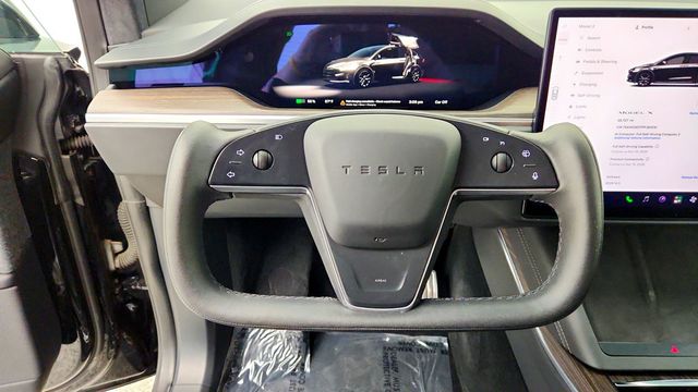 2023 Tesla Model X AWD w/ Yoke Steering Wheel - 23100403 - 11