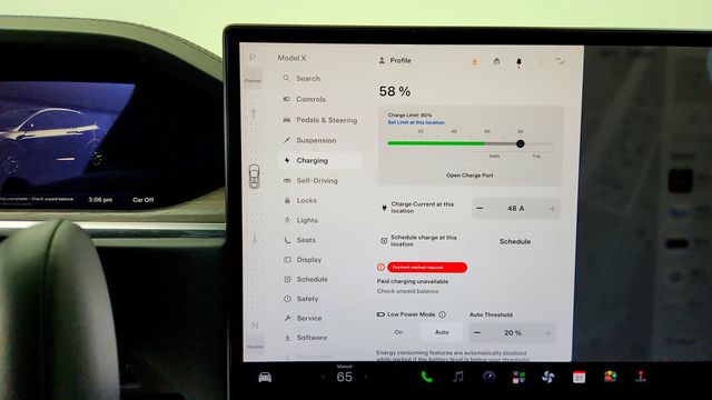 2023 Tesla Model X AWD w/ Yoke Steering Wheel - 23100403 - 18