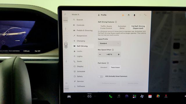 2023 Tesla Model X AWD w/ Yoke Steering Wheel - 23100403 - 19