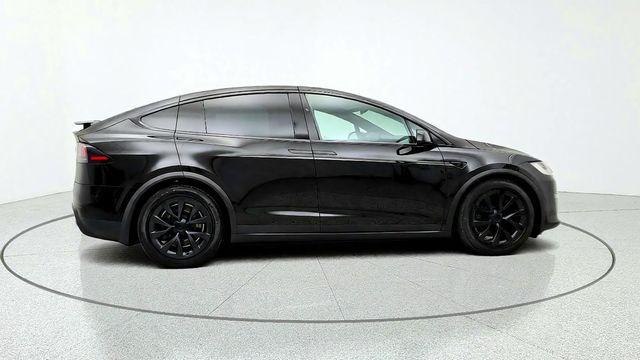2023 Tesla Model X AWD w/ Yoke Steering Wheel - 23100403 - 3