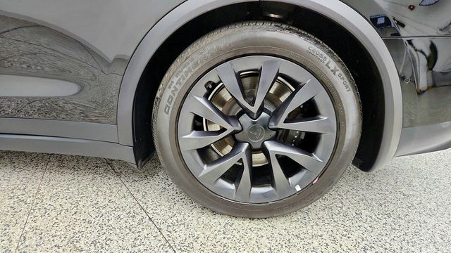 2023 Tesla Model X AWD w/ Yoke Steering Wheel - 23100403 - 8