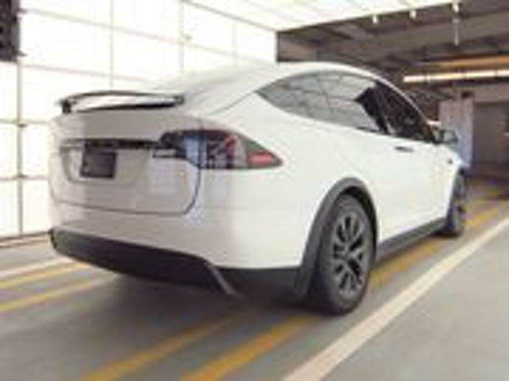 2023 Tesla Model X photo 2