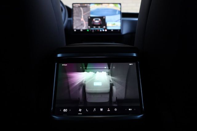 2023 Tesla Model X Base - 23017382 - 31