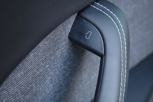 2023 Tesla Model X Base - 23017382 - 44