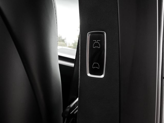 2023 Tesla Model X Base - 23085828 - 37