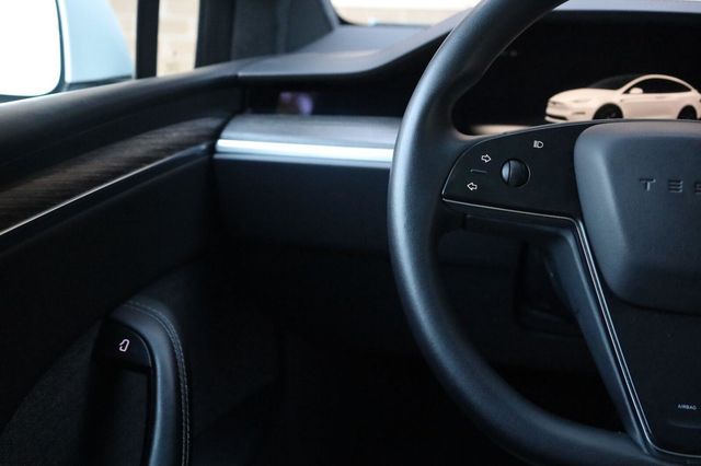 2023 Tesla Model X Long Range - 23084810 - 36