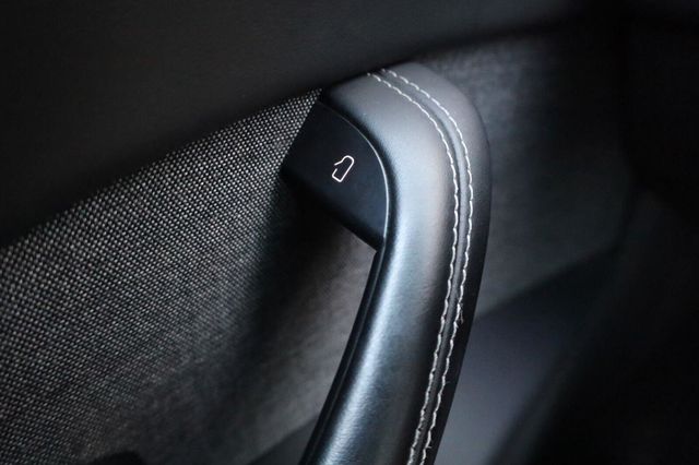 2023 Tesla Model X Long Range - 23084810 - 38