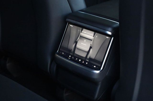 2023 Tesla Model X Long Range - 23084810 - 42