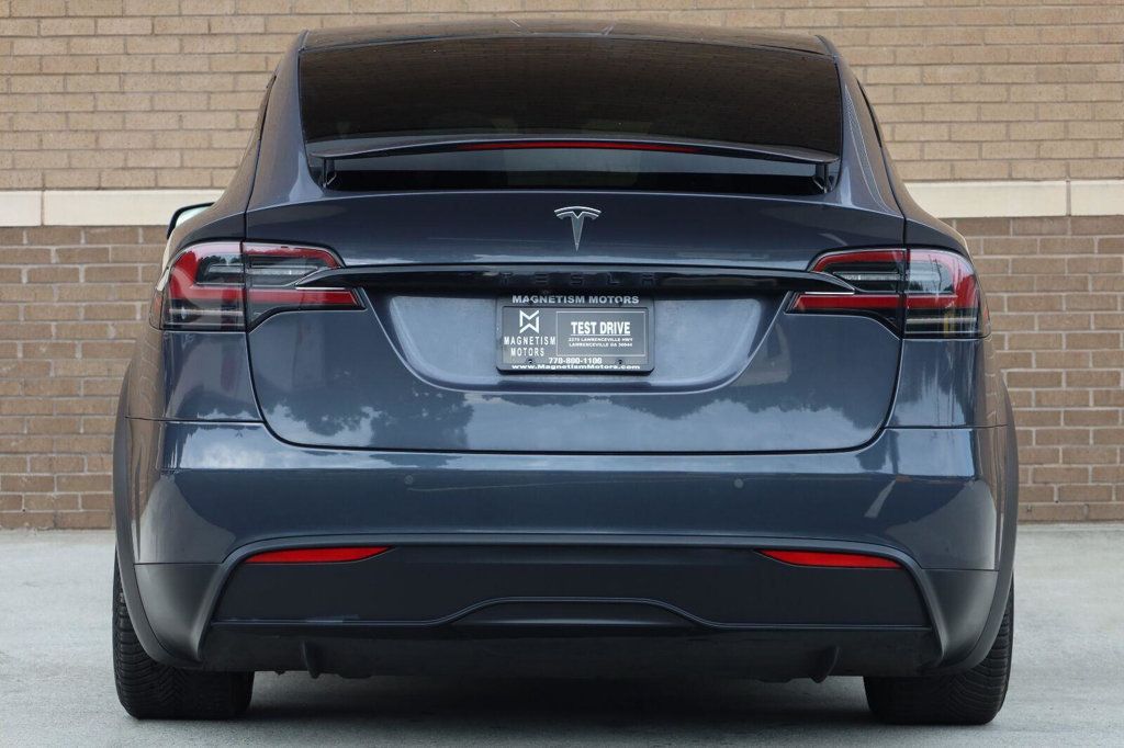 Tesla Model X photo 15