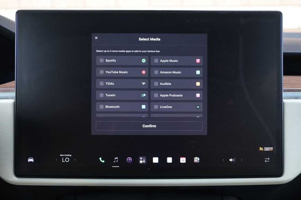 Tesla Model X photo 45