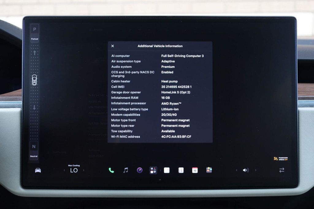 Tesla Model X photo 53