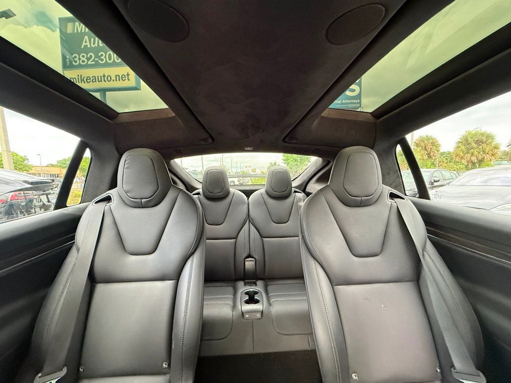 2023 Tesla Model X **MODEL X AWD 6 PASSENGERS** - 22994433 - 17