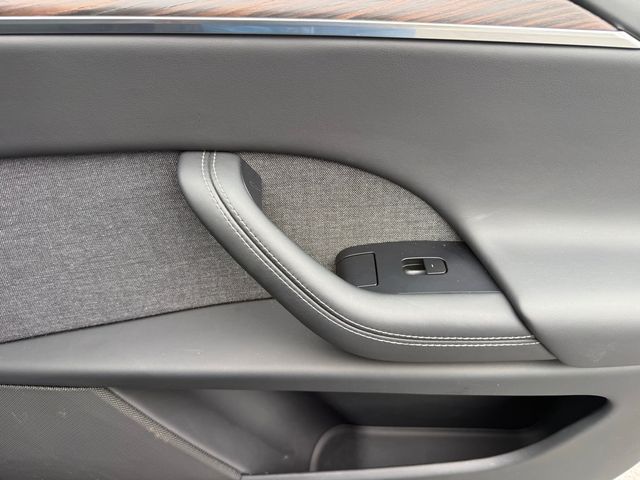 2023 Tesla Model X **MODEL X AWD 6 PASSENGERS** - 22994433 - 34