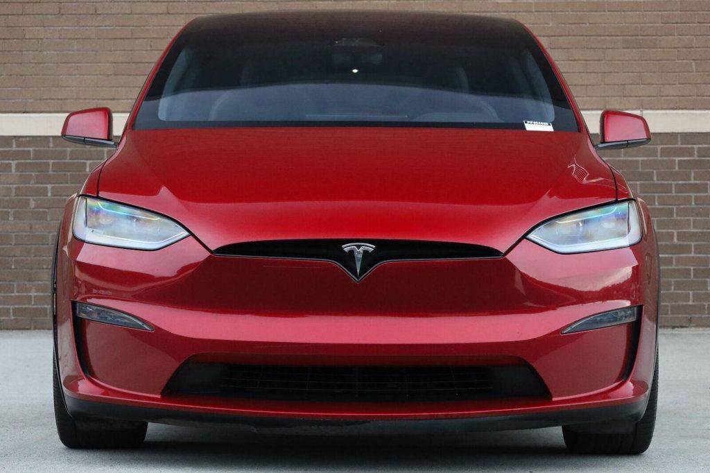 Tesla Model X photo 11