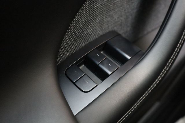 2023 Tesla Model X Plaid - 23093864 - 35