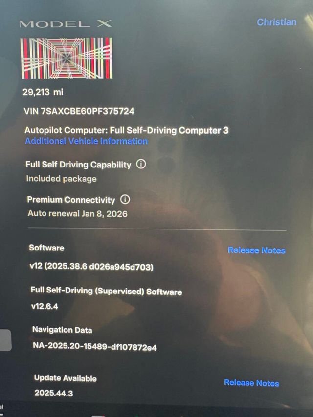 2023 Tesla Model X Plaid AWD - 22944049 - 21