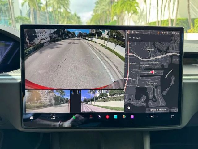 2023 Tesla Model X Plaid AWD - 22954297 - 34