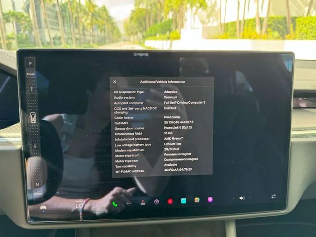 2023 Tesla Model X Plaid AWD - 22954297 - 35