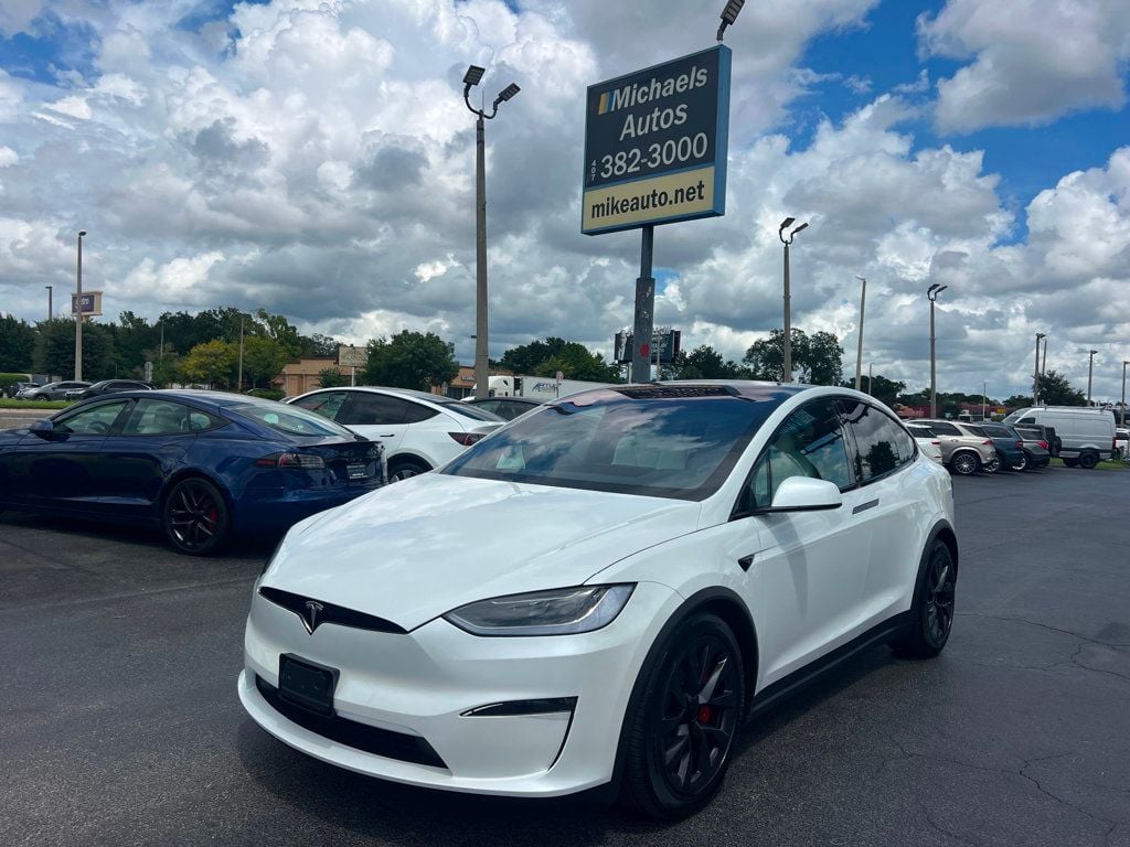 2023 Tesla Model X Plaid AWD - 22576735 - 9