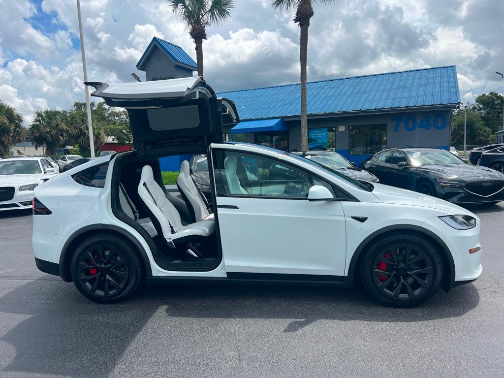 2023 Tesla Model X Plaid AWD - 22576735 - 3