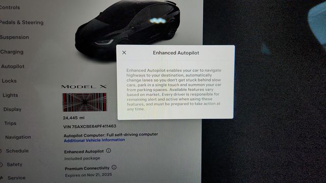 2023 Tesla Model X Plaid AWD - 22945328 - 15