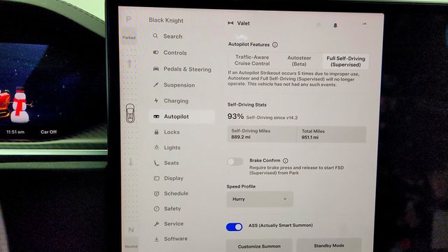 2023 Tesla Model X Plaid AWD - 22960174 - 19