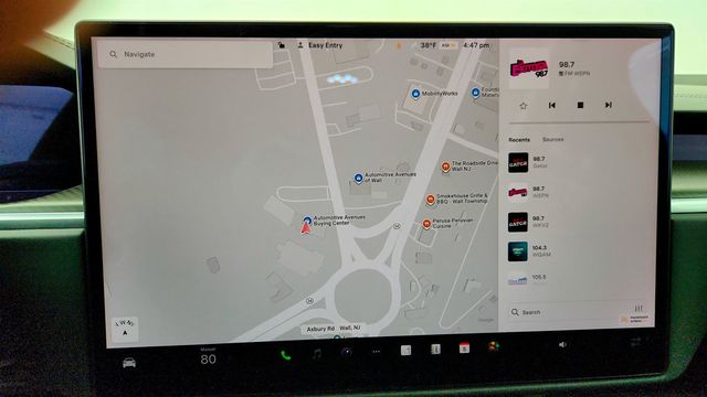 2023 Tesla Model X Plaid AWD with 22'' Turbine Wheels & Yoke Steering Wheel - 22967606 - 22