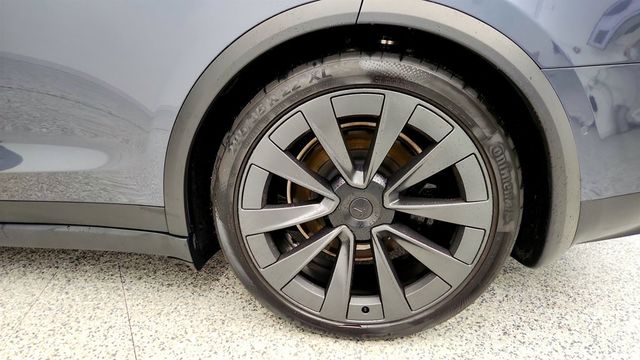 2023 Tesla Model X Plaid AWD with 22'' Turbine Wheels & Yoke Steering Wheel - 22967606 - 8
