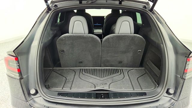 2023 Tesla Model X Plaid AWD with Yoke Steering Wheel - 22960174 - 27