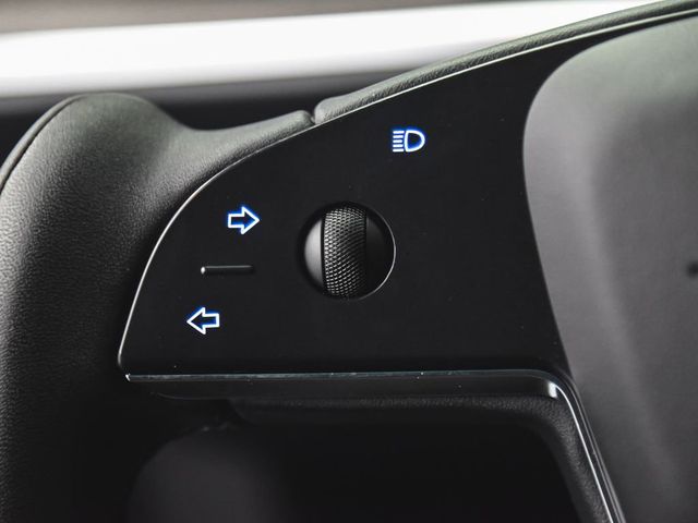 2023 Tesla Model X Standard Range - 23000404 - 21