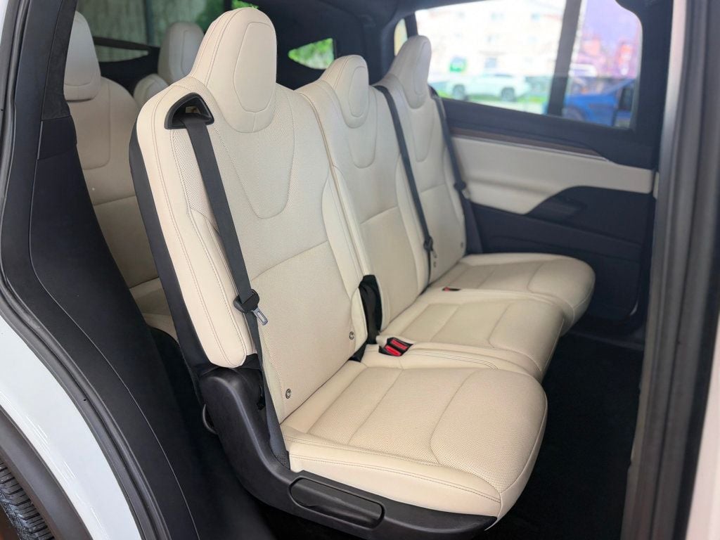 2023 Tesla Model X Standard Range AWD - 23047597 - 18
