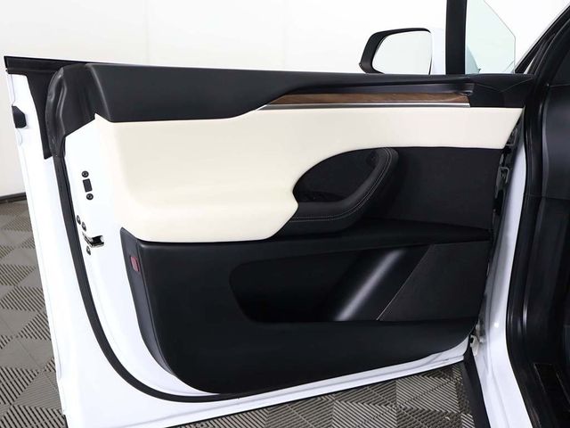 2023 Tesla Model X Standard Range AWD *Ltd Avail* - 22941745 - 24
