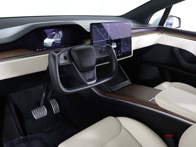 2023 Tesla Model X Standard Range AWD *Ltd Avail* - 22941745 - 26