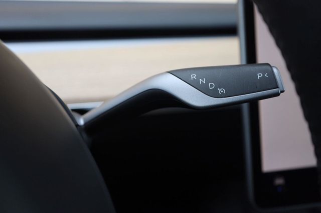 2023 Tesla Model Y AWD - 23059161 - 31