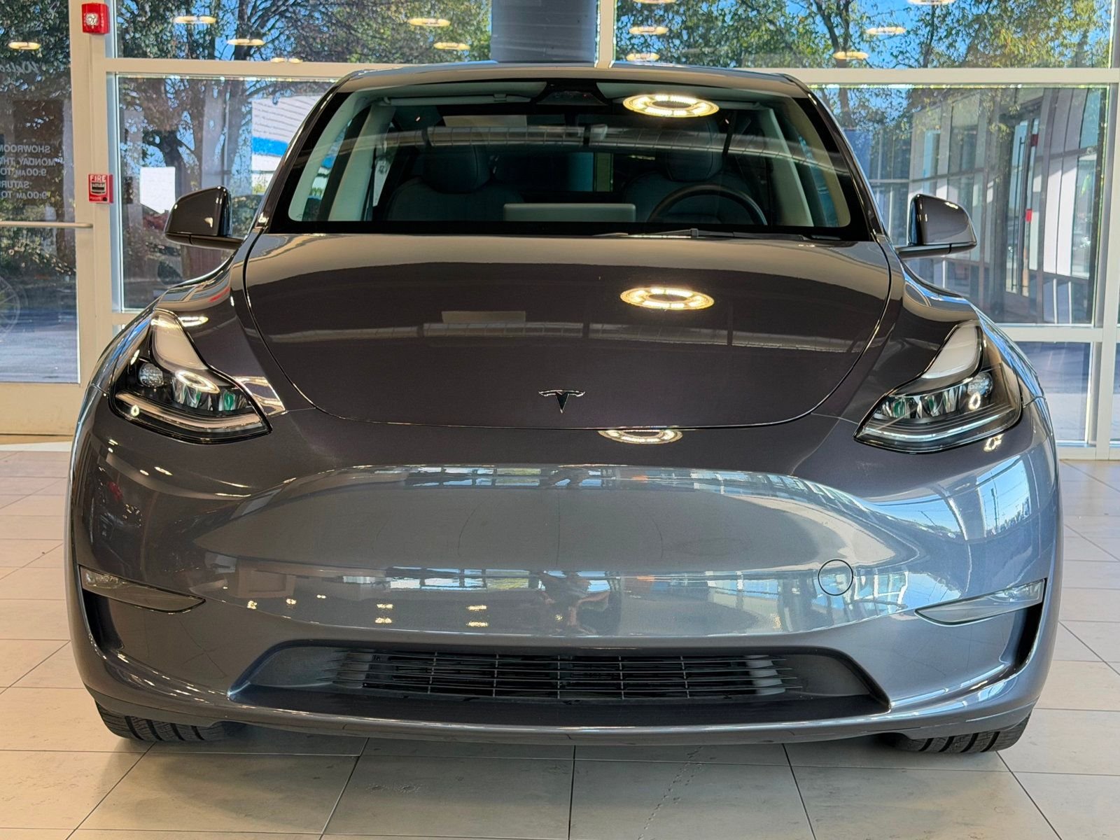 2023 Tesla Model Y Standard Range photo 2