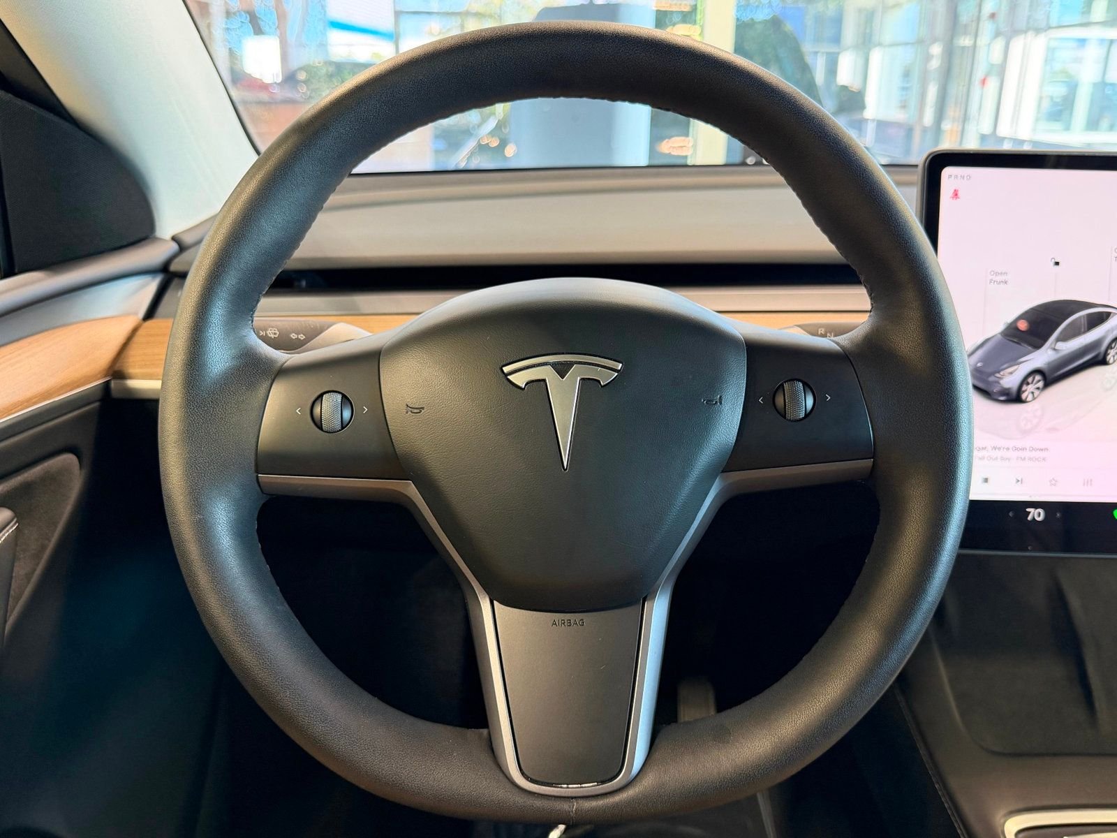2023 Tesla Model Y Standard Range photo 23